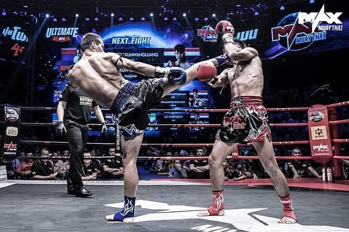 Muay Thai Vancouver kick