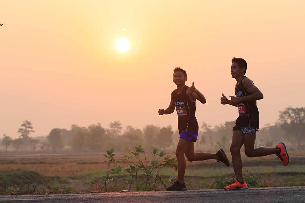 Muay Thai fighters run!