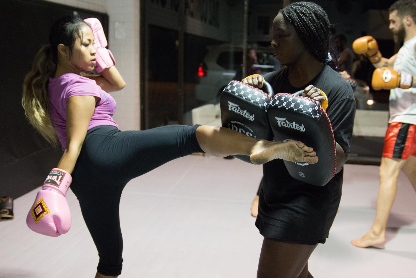 What to Expect Before Your First Kickboxing Class
